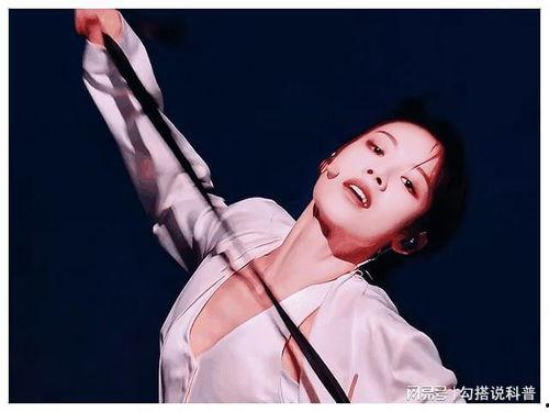 圈内爆料陈丽君陈昊宇,揭秘娱乐圈背后的情感纠葛 第3张 圈内爆料陈丽君陈昊宇,揭秘娱乐圈背后的情感纠葛 第3张